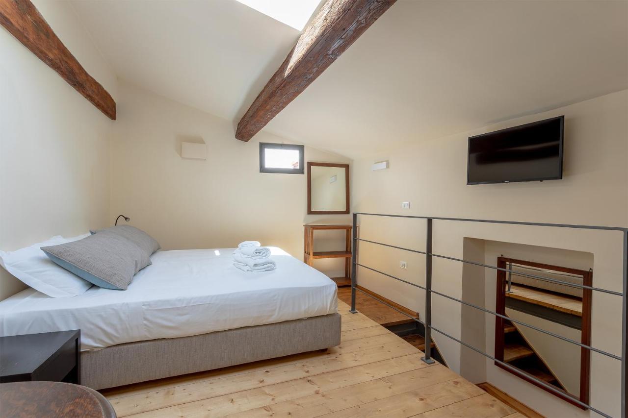 Ramaglianti Apartments Suite Tre Флоренция Экстерьер фото